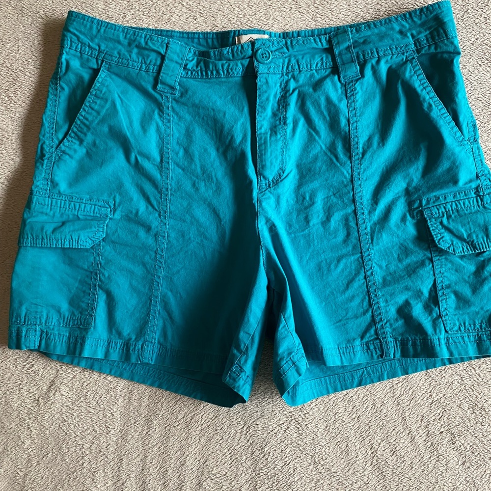 St Johns Bay Women's Teal Cargo Shorts Size 16